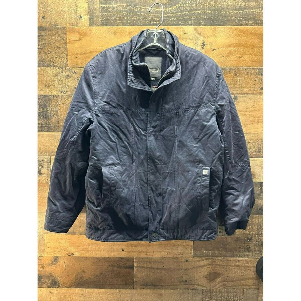 Crocodile Men's Jacket Size Large‎